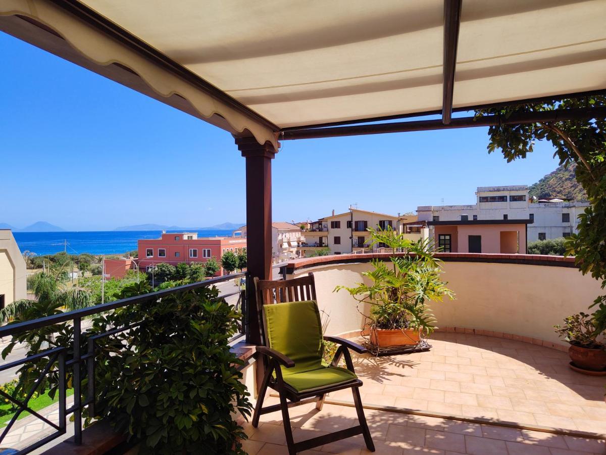 "Appartamento Del Mare Gliaca" Con Vista Isole Eolie,Ampia Terrazza,Wifi E Parcheggio Privato Gratuito Piraino Luaran gambar