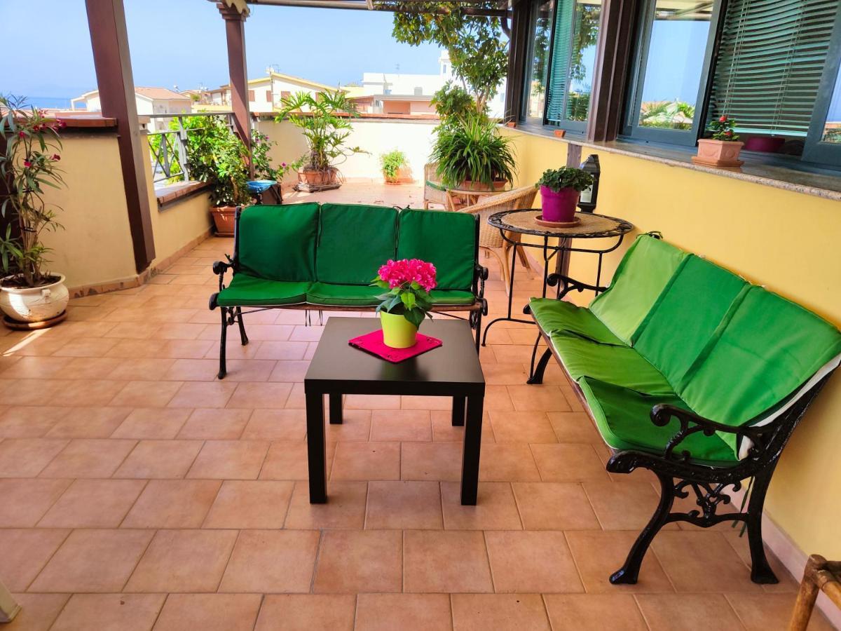 "Appartamento Del Mare Gliaca" Con Vista Isole Eolie,Ampia Terrazza,Wifi E Parcheggio Privato Gratuito Piraino Luaran gambar