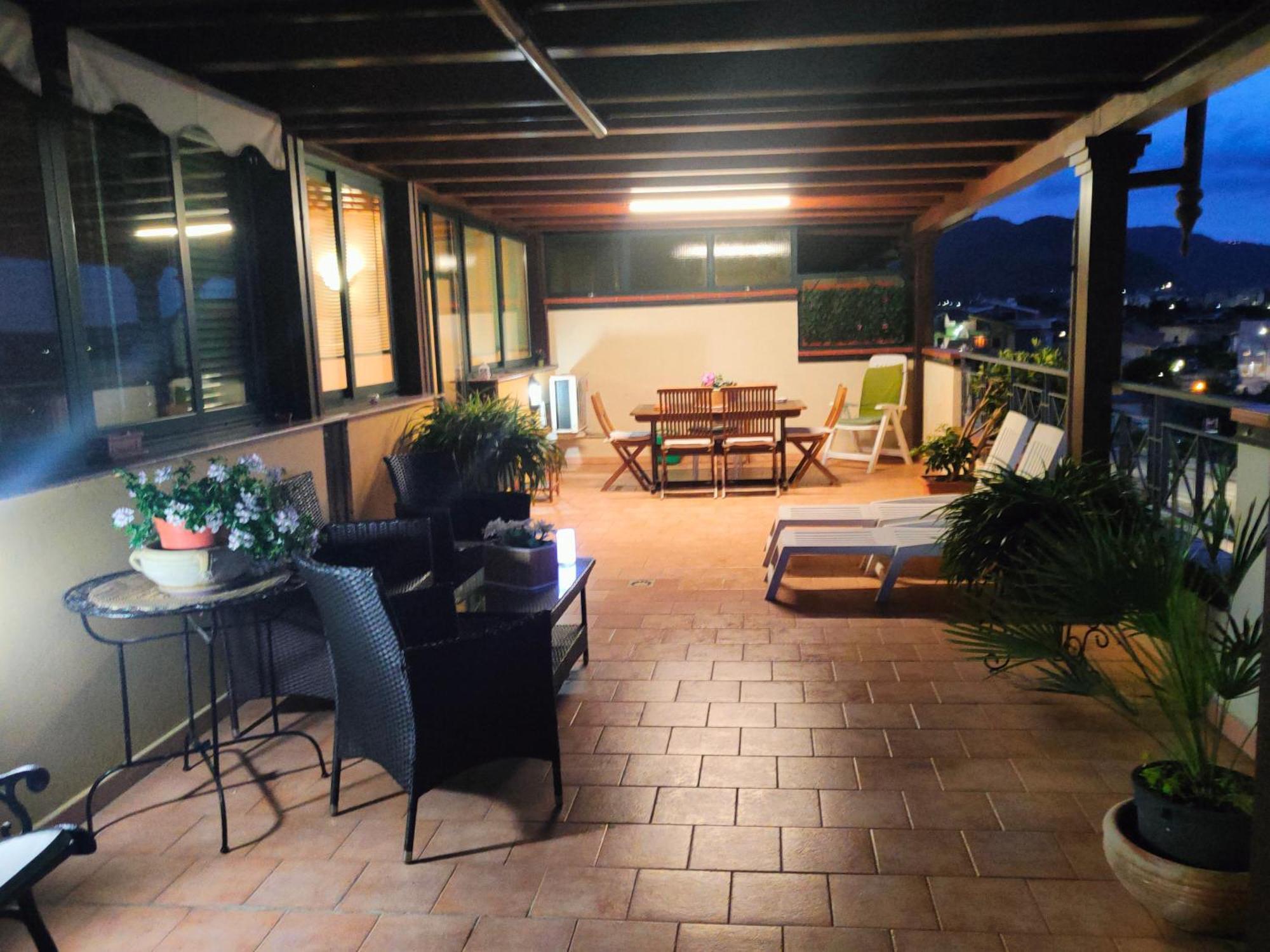 "Appartamento Del Mare Gliaca" Con Vista Isole Eolie,Ampia Terrazza,Wifi E Parcheggio Privato Gratuito Piraino Luaran gambar